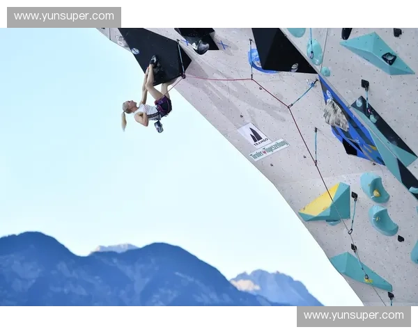 新浪全方位解读世界杯最新赛事资讯与精彩赛况报道